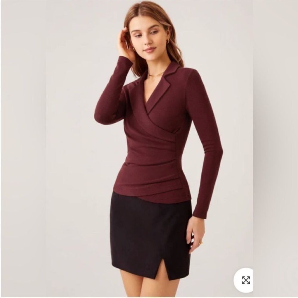 NWT OGL ProWsrm Collared Surplice Top - Rose Size XS - Picture 7 of 10